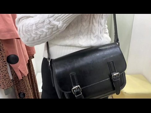 ❤️ 年輕婊子 FeralBerry 在試衣間用假陽具公開自慰 美麗的色情 在 zh-tw.pornpictureshq.ru ️❤